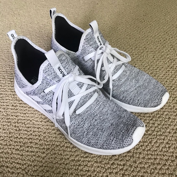adidas Shoes - Women’s Adidas Cloudfoam Athletic Shoes size 8.5
